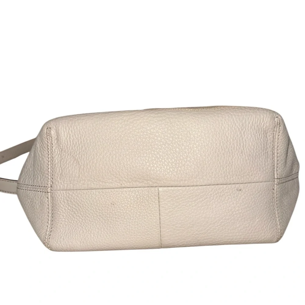 Kate Spade New York Hobo Bag Beige Pebbled Leather Crossbody